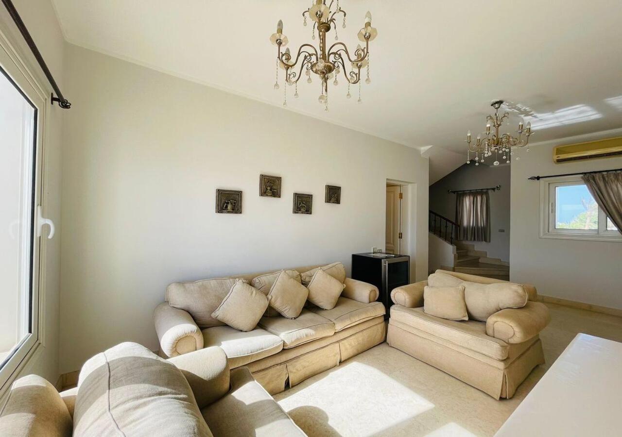 Villa Unique 6 B 38 At El-gouna *
